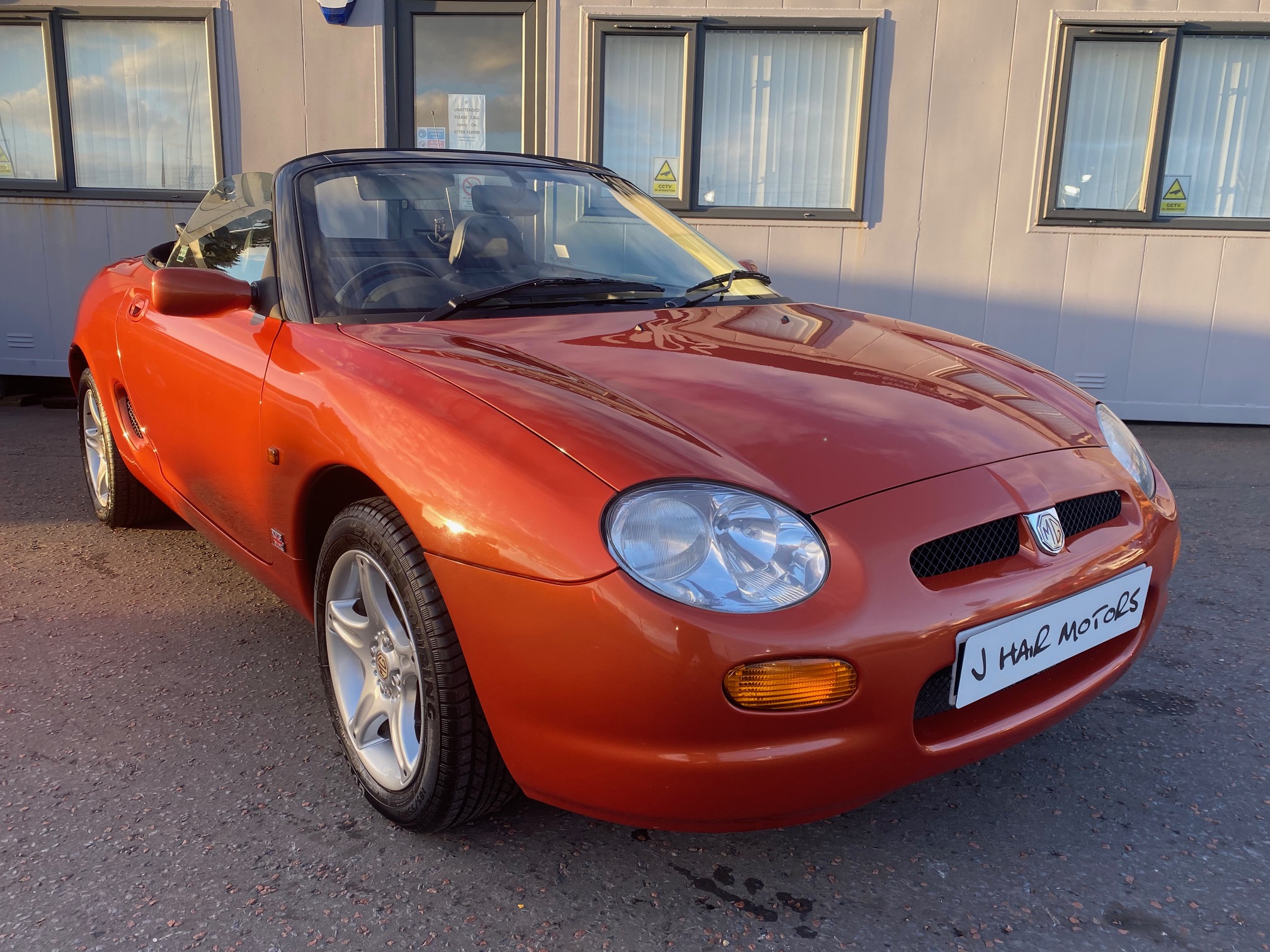  MG MGF 1.8 **COLLECTORS CAR** ONLY 12K MILES!
